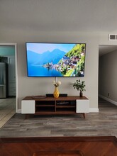 5180 N Wishon Ave, Unit 302 Furnished in Fresno, CA - Building Photo - Building Photo