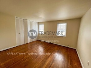 15 Colonial Park in New Holland, PA - Building Photo - Building Photo