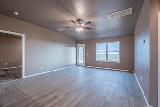 1524 Highland Loop in Guthrie, OK - Building Photo - Building Photo