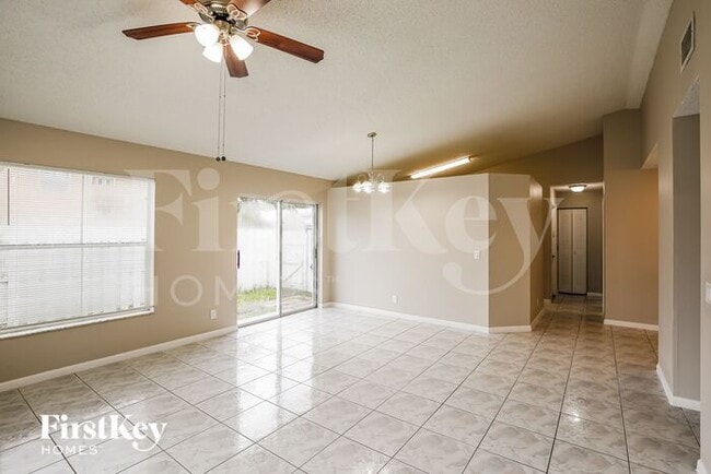 6553 Bayfront Dr in Margate, FL - Building Photo - Building Photo