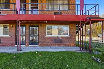 19625 Conant in Detroit, MI - Building Photo - Building Photo