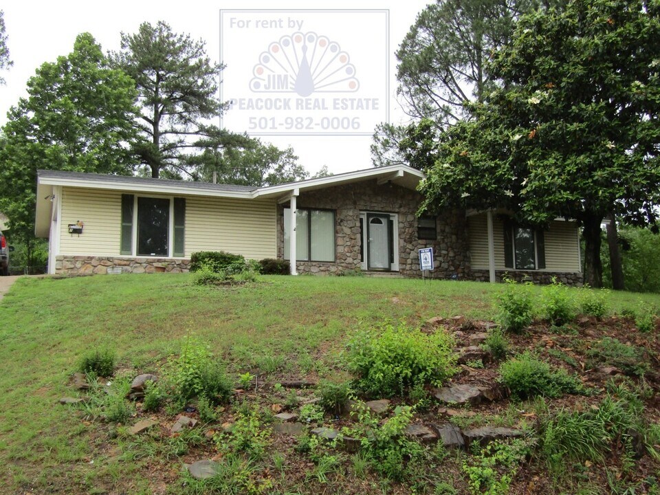 7 Sierra Ct in North Little Rock, AR - Foto de edificio