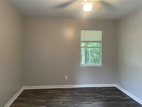 4542 Candlestick Ln in Oakwood, GA - Building Photo - Building Photo