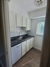 1 Glen Elm Dr in Pittsburgh, PA - Building Photo - Building Photo