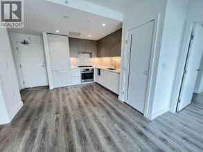 8121 Chester St in Vancouver, BC - Building Photo - Building Photo