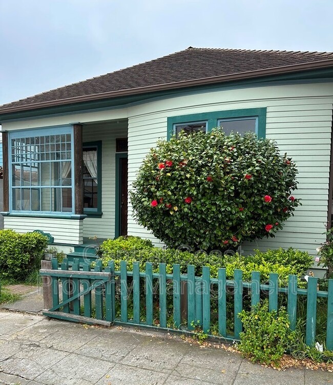property at 205 15th St