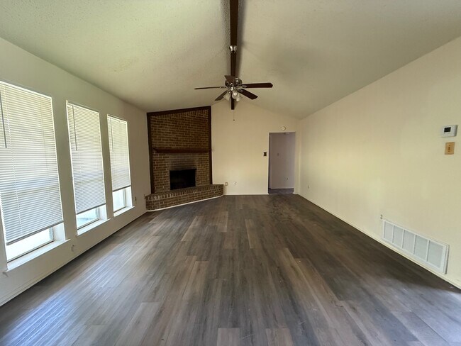 508 Dogwood Trail in Forney, TX - Building Photo - Building Photo