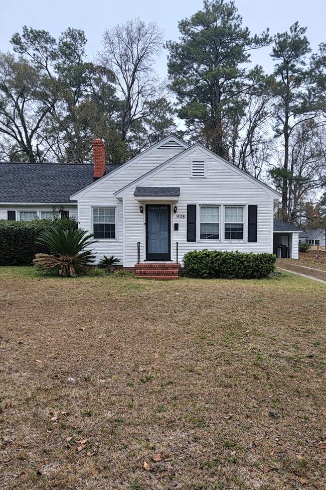 908 Lakewood Ave in Conway, SC - Building Photo - Building Photo
