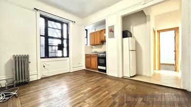 45 Tiemann Pl in New York, NY - Building Photo - Building Photo