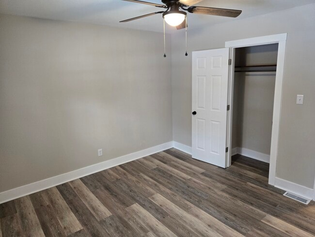 807 S 15th St in Chesterton, IN - Building Photo - Building Photo