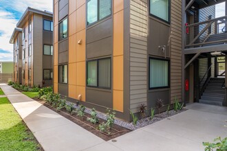 Lofts at Waikoloa West in Waikoloa, HI - Foto de edificio - Building Photo