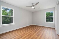 6006 Wedgefield St photo'