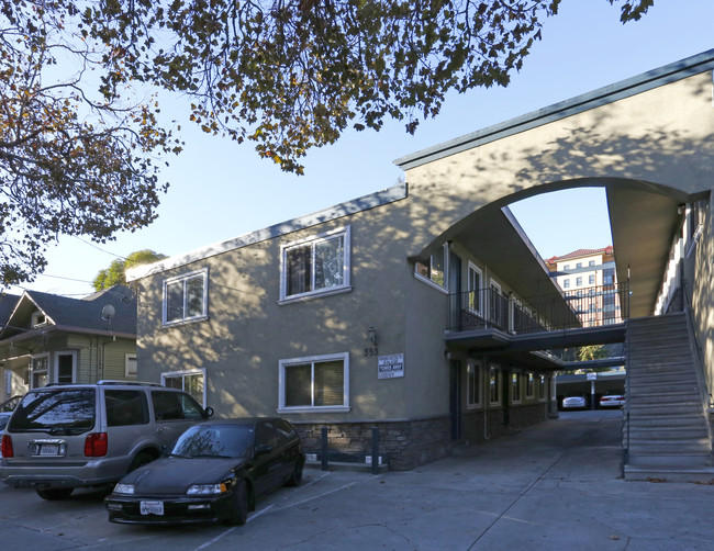 351-353 S 11th St in San Jose, CA - Foto de edificio - Building Photo