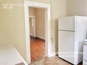 638 E 37th St-Unit -C in Savannah, GA - Foto de edificio - Building Photo