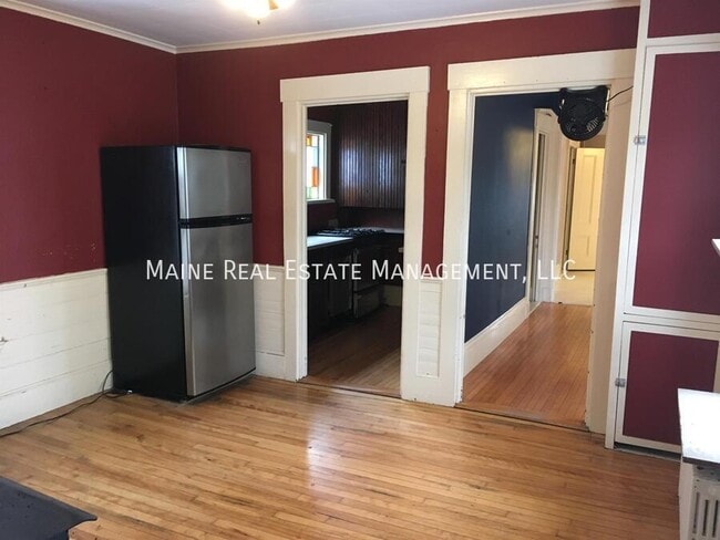 130 Forest Ave in Bangor, ME - Building Photo - Building Photo