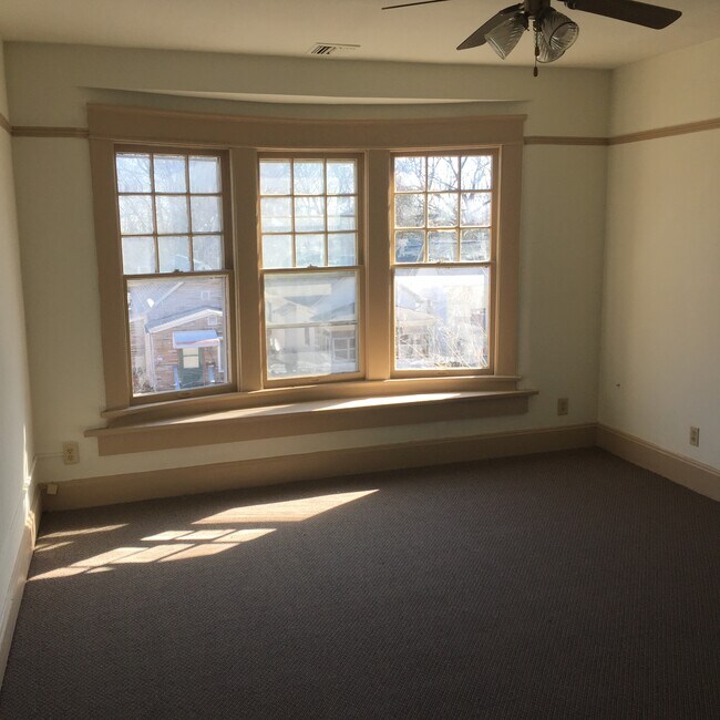 833 S 8th St in Terre Haute, IN - Building Photo - Building Photo