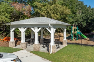 Starway Village in Wilmington, NC - Building Photo - Building Photo