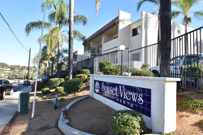 Sunset Views in Fallbrook, CA - Building Photo - Building Photo