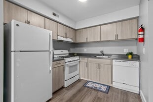 Northville Woods - Northville, MI in Northville, MI - Building Photo