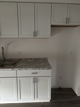 19639 Moross Rd in Detroit, MI - Building Photo - Building Photo