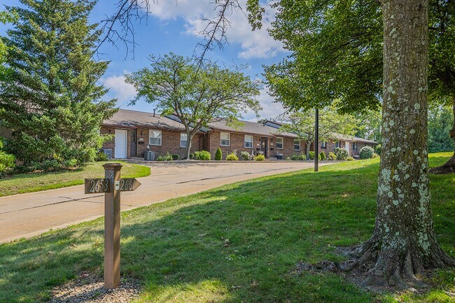 Willowood Village Apartments & Townhomes