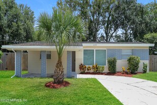11649 Cape Horn Ave in Jacksonville, FL - Building Photo