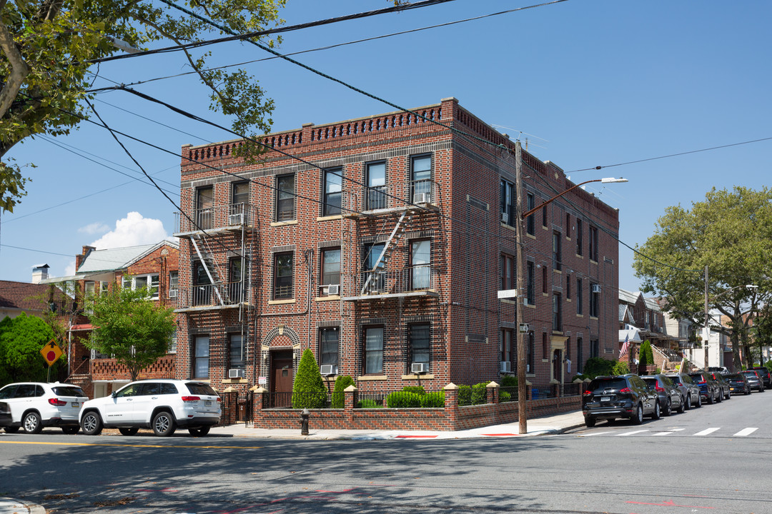 2821-2823 Avenue Z in Brooklyn, NY - Building Photo