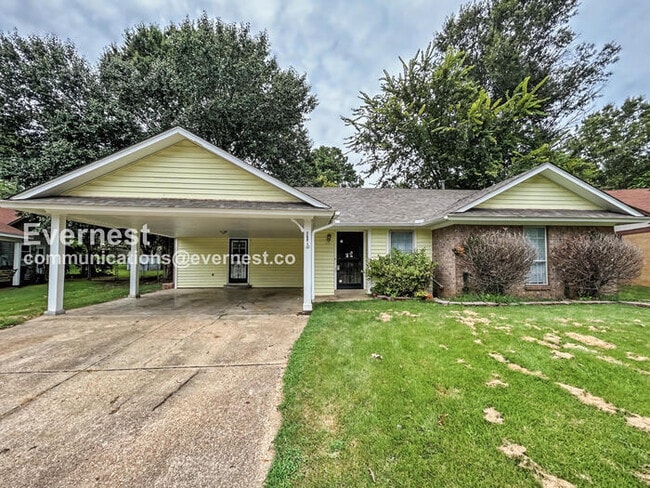 property at 760 Hackberry Dr