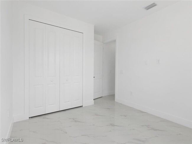 property at 1119 Earhart St E