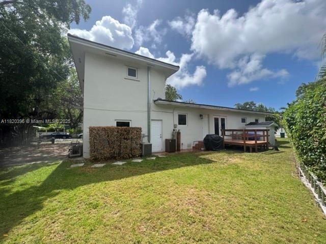 2728 Kirk St in Miami, FL - Building Photo - Building Photo