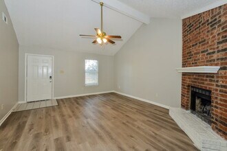 6597 Sungate Dr S in Bartlett, TN - Building Photo - Building Photo