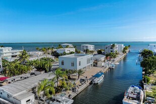 31368 Ave I in Big Pine Key, FL - Building Photo