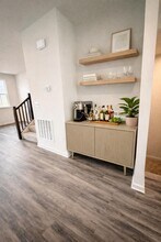 10165 Queens Wy in Manassas, VA - Building Photo - Building Photo