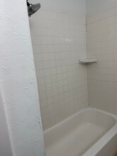 6760 Prutzman Rd in Beaumont, TX - Building Photo - Building Photo