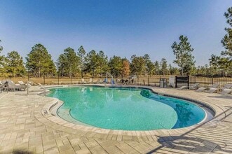 6726 Sarah Ann Way in Laurel Hill, FL - Building Photo - Building Photo
