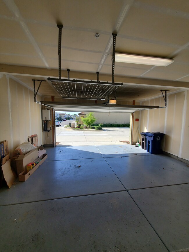 10960 International Dr in Rancho Cordova, CA - Building Photo - Building Photo