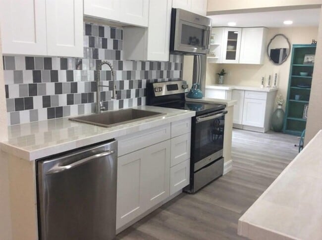 property at 1821 NW 33rd Ave