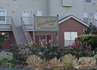 Woodridge Condominiums in Metairie, LA - Foto de edificio - Building Photo