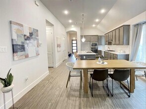 652 Pecan Bottom Trail in Georgetown, TX - Building Photo - Building Photo