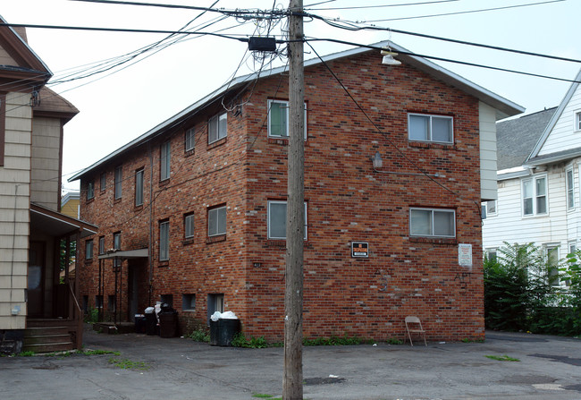 413 Wilkinson St in Syracuse, NY - Building Photo - Building Photo