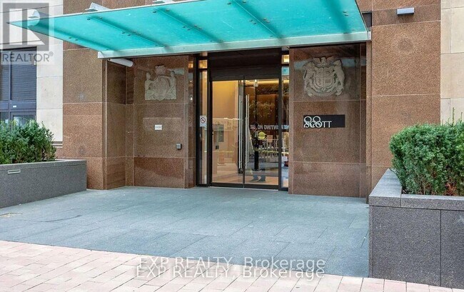 88-1288 Scott St