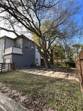 2024 E 2nd St in Austin, TX - Building Photo - Building Photo