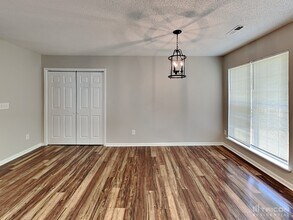 102 Coventry Dr in Indian Trail, NC - Foto de edificio - Building Photo