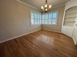 2825 24th St in Lubbock, TX - Foto de edificio - Building Photo