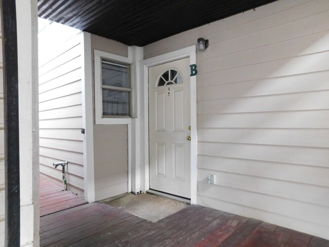 property at 1409 Wentworth St