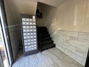 1026 Lyon in Milwaukee, WI - Building Photo - Building Photo