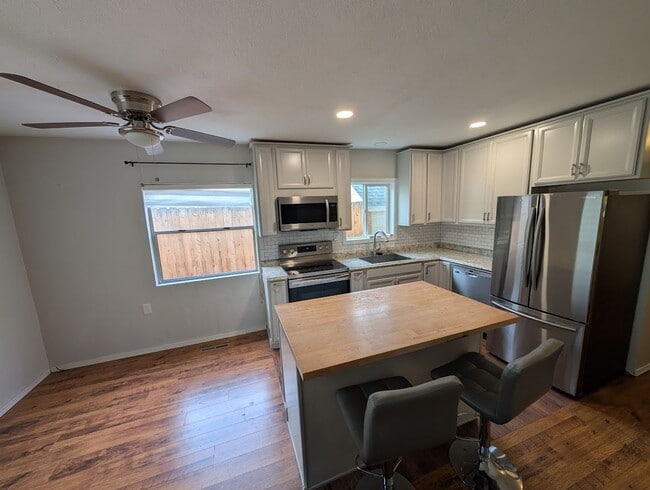 property at 711 10th Ave