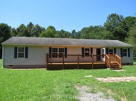 109 Mantua Rd in Lancaster, VA - Building Photo