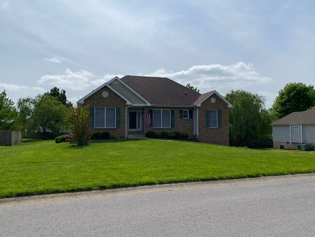 3672 Fieldstone Dr in Clarksville, TN - Building Photo - Building Photo