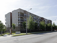 Phase I in Atlanta, GA - Foto de edificio - Building Photo